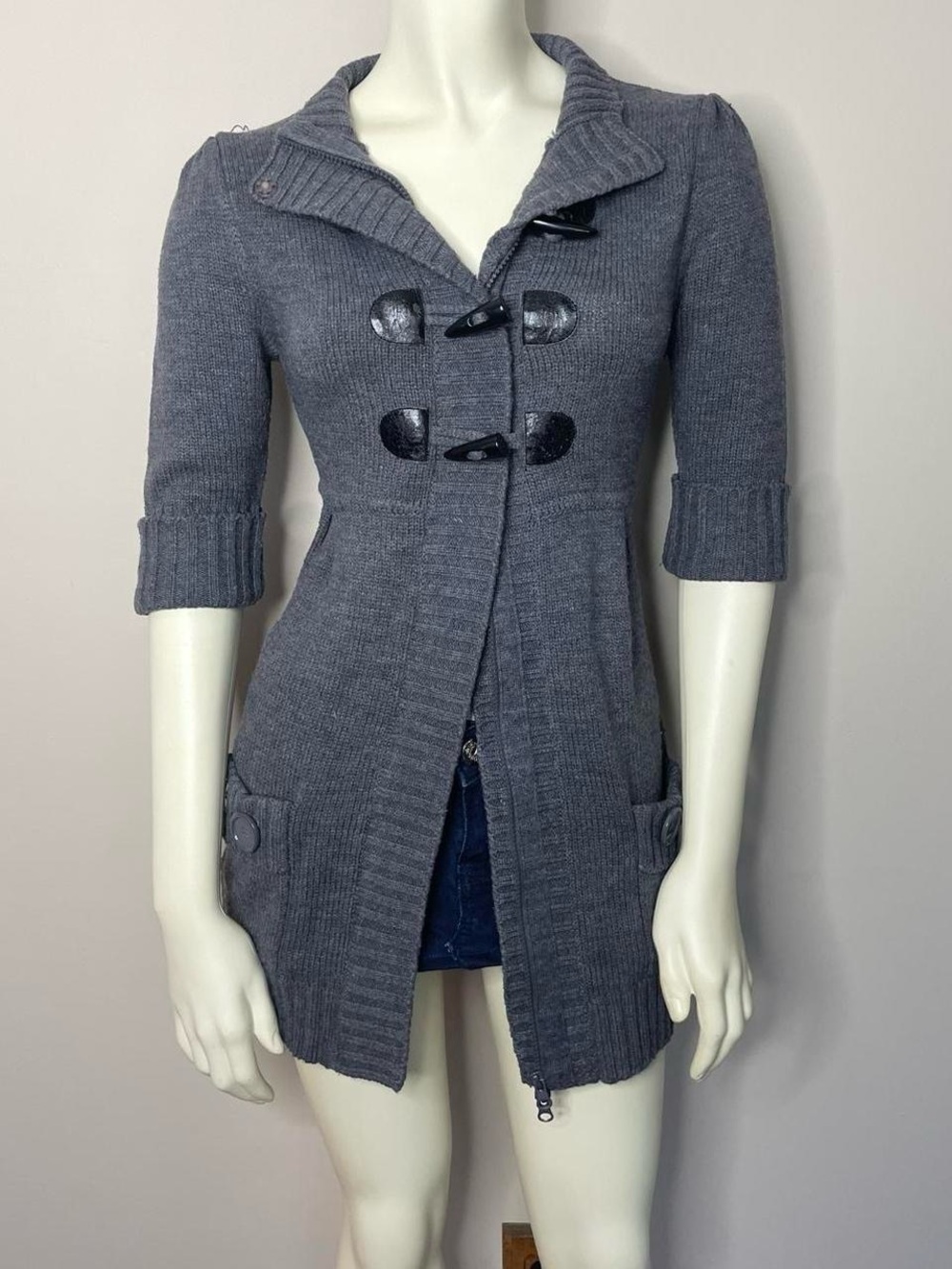 Vintage Y2K grey toggle button cardigan by Piper & Blue